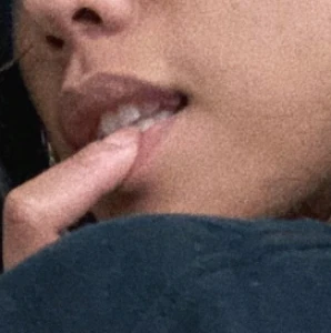 Munching Mia